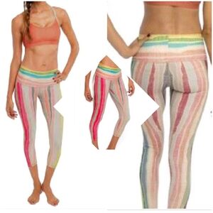 🍄✨️☀️🔸️Niyama Sol Maasai Beachomber Crop Leggings Size S